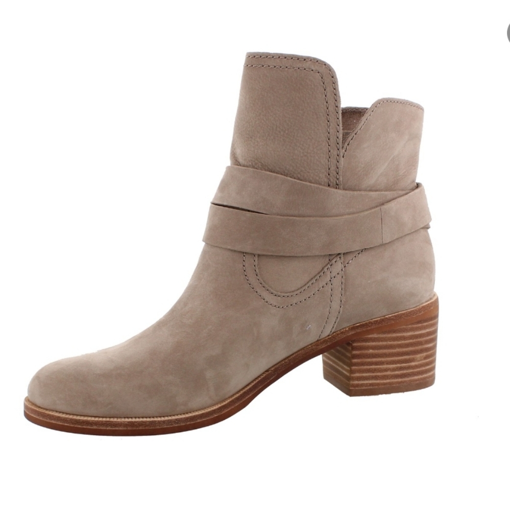 Ugg Elora Suede Ankle Boot in Nubuck size 8.5 #457 - Picture 4 of 16